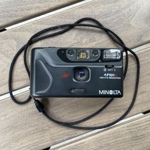 Minolta AF101R - Vintage 35mm Film Camera